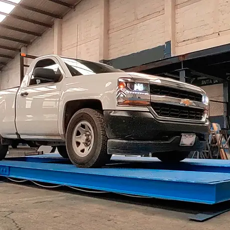 Báscula camionera portátil de 20 toneladas para camionetas y unidades ligeras. Plataforma de acero, 4 celdas, software incluido e instalación profesional. cotizar